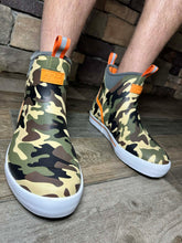 Load image into Gallery viewer, Camo Deck Boots