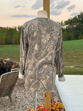 Load image into Gallery viewer, APEX Camo Long Sleeve
